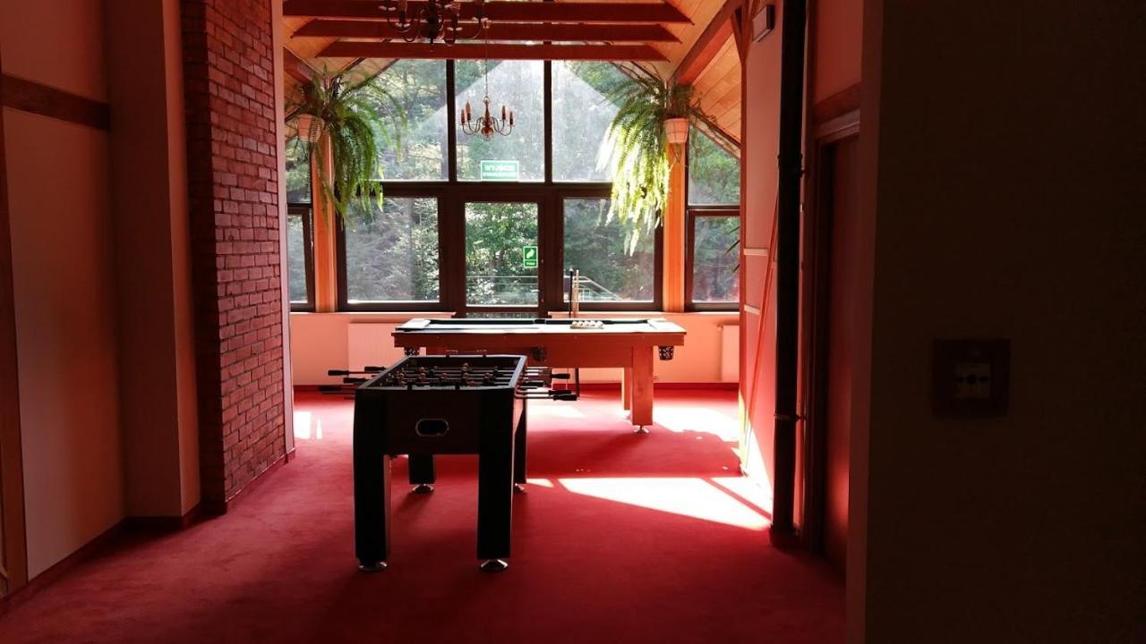 Hotel Salamandra Hoczew Buitenkant foto